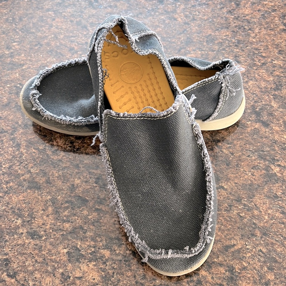 Men’s Crocs Loafers